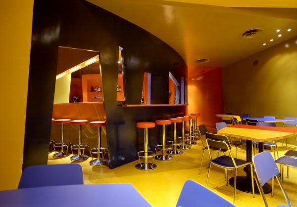 FOR LOVE OR MONEY CAFE' - PUB